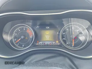 2019 Jeep Cherokee Limited with VIN 1C4PJMDNXKD393171, listed as a IAAI auction lot 42406608 with 57,574 mi miles and . Bid and sale history available at DreamBid. Image 7.