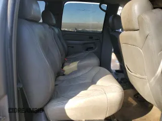 2006 Chevrolet Suburban LS with VIN 1GNEC16Z06J163346, listed as a Copart auction lot 88907595 with 191,945 mi miles and Salvage Title. Bid and sale history available at carsss.com. Image 11.