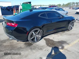 2018 Chevrolet Camaro 2SS with VIN 1G1FG1R70J0100573, listed as a IAAI auction lot 41708889 with 83,834 mi miles and . Bid and sale history available at DreamBid. Image 4.