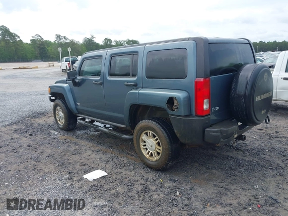 2007 Hummer H3 SUV with VIN 5GTDN13E078152249, listed as a IAAI auction lot 42086431 with 274,948 mi miles. Bid and sale history available at carsss.com. Image 3.