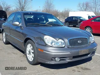 2004 Hyundai Sonata GLS with VIN KMHWF35H94A064171, listed as a IAAI auction lot 41714761 with 123,123 mi miles. Bid and sale history available at carsss.com. Image 1.