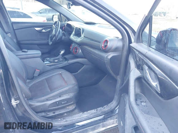 2021 Chevrolet Blazer RS с VIN 3GNKBKRS7MS557772, выставлен на аукционе IAAI как лот 41157912 с пробегом 67 550 миль миль и . История ставок и продаж доступна на DreamBid. Изображение 5.