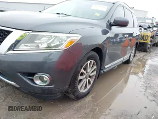 2013 Nissan Pathfinder Platinum with VIN 5N1AR2MM5DC623584, listed as a IAAI auction lot 41943609 with 192,271 mi miles and . Bid and sale history available at DreamBid. Image 6.
