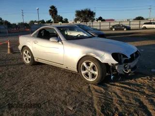 2002 Mercedes-Benz SLK-Class 3.2L with VIN WDBKK65F92F254162, listed as a Copart auction lot 78527984 with 113,194 mi miles and Salvage Title. Bid and sale history available at carsss.com. Image 4.