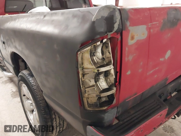 2005 Dodge 1500 SLT with VIN 1D7HU18D55S144522, listed as a IAAI auction lot 41728279 with 173,651 mi miles. Bid and sale history available at carsss.com. Image 20.