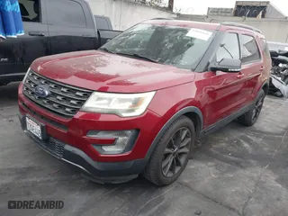 2017 Ford Explorer XLT with VIN 1FM5K7D8XHGD55345, listed as a IAAI auction lot 41816845 with 101,214 mi miles. Bid and sale history available at carsss.com. Image 18.