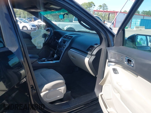 2014 Ford Explorer z VIN 1FM5K7B82EGC10363, wystawiony jako IAAI lot #42281019 z przebiegiem 168 878 mil mil oraz . Historia ofert i sprzedaży dostępna na DreamBid. Obrazek 5.