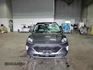 2022 Ford Escape Titanium with VIN 1FMCU9J91NUB38368, listed as a Copart auction lot 57089435 with 39,743 mi miles and Salvage title. Bid and sale history available at DreamBid. Image 15.