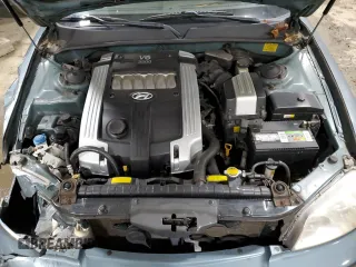 2004 Hyundai XG with VIN KMHFU45E74A324679, listed as a Copart auction lot 83093634 with 120,130 mi miles and Salvage Title. Bid and sale history available at carsss.com. Image 11.