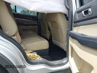 2017 Ford Explorer z VIN 1FM5K7B88HGB27654, wystawiony jako IAAI lot #42702068 z przebiegiem 177 315 mil mil oraz . Historia ofert i sprzedaży dostępna na DreamBid. Obrazek 8.