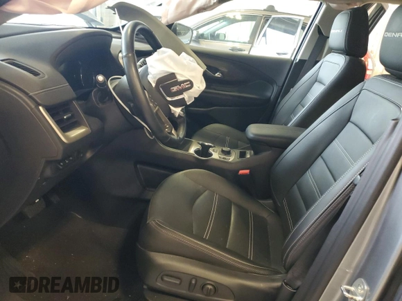 2023 GMC Terrain Denali z VIN 3GKALXEG6PL198949, wystawiony jako Copart lot #62277285 z przebiegiem Nie podano mil oraz Nie do naprawy • Non repairable. Historia ofert i sprzedaży dostępna na DreamBid. Obrazek 7.