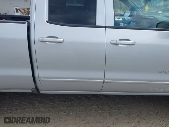 2018 Chevrolet Silverado 1500 LT with VIN 1GCVKREH9JZ119861, listed as a IAAI auction lot 42016088 with 91,176 mi miles and . Bid and sale history available at DreamBid. Image 13.
