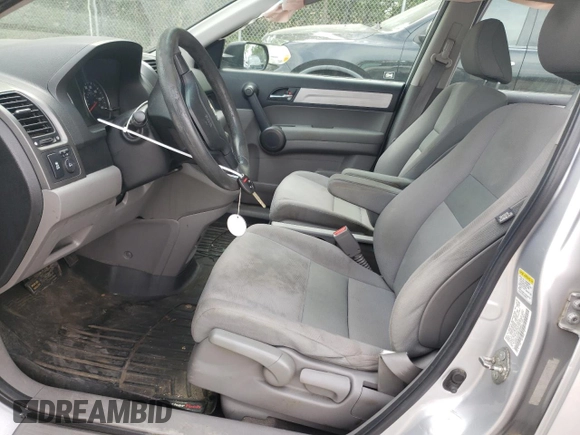 2011 Honda CR-V LX z VIN 5J6RE4H39BL026381, wystawiony jako Copart lot #56586155 z przebiegiem 285 041 mil mil oraz Szkoda całkowita • Salvage title. Historia ofert i sprzedaży dostępna na DreamBid. Obrazek 7.