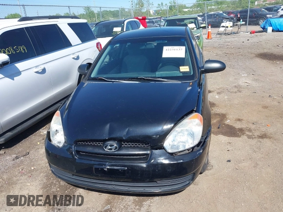 2009 Hyundai Accent GS with VIN KMHCM36CX9U135525, listed as a IAAI auction lot 42231137 with 142,118 mi miles and . Bid and sale history available at DreamBid. Image 12.