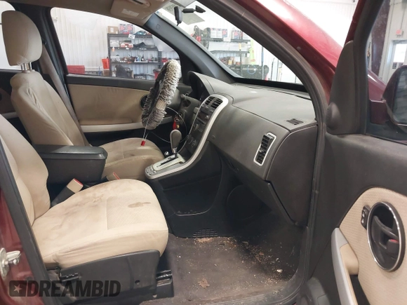 2008 Pontiac Torrent z VIN 2CKDL33F686001031, wystawiony jako IAAI lot #41893938 z przebiegiem 198 709 mil mil oraz . Historia ofert i sprzedaży dostępna na DreamBid. Obrazek 5.