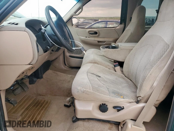 1999 Ford F-150 XL with VIN 1FTRX17L4XNA12190, listed as a Copart auction lot 50924895 with 199,860 mi miles and Salvage Title. Bid and sale history available at carsss.com. Image 7.
