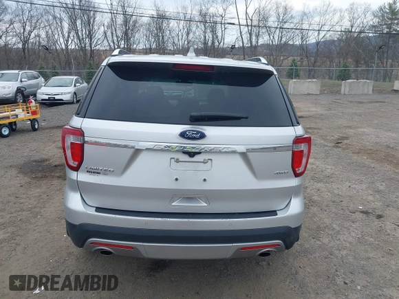 2016 Ford Explorer Limited with VIN 1FM5K8F82GGB14820, listed as a IAAI auction lot 41898830 with 72,282 mi miles. Bid and sale history available at carsss.com. Image 16.