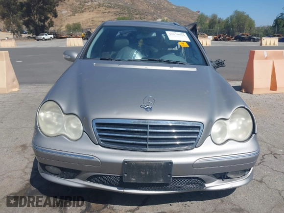 2006 Mercedes-Benz C 230 Sport with VIN WDBRF52H56F772519, listed as a IAAI auction lot 42279420 with Not provided miles and . Bid and sale history available at DreamBid. Image 12.