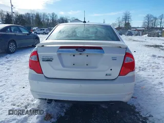2010 Ford Fusion SEL with VIN 3FAHP0CG5AR376143, listed as a IAAI auction lot 41385840 with 153,854 mi miles. Bid and sale history available at carsss.com. Image 16.