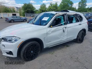 2017 BMW X5 xDrive35i z VIN 5UXKR0C30H0X79365, wystawiony jako IAAI lot #42209393 z przebiegiem Nie podano mil oraz . Historia ofert i sprzedaży dostępna na DreamBid. Obrazek 17.