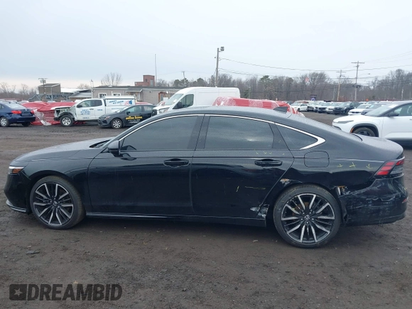 2023 Honda Accord Touring with VIN 1HGCY2F84PA019879, listed as a IAAI auction lot 41653979 with 25,125 mi miles and . Bid and sale history available at DreamBid. Image 19.