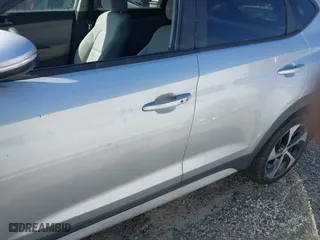 2017 Hyundai Tucson Value with VIN KM8J33A25HU468142, listed as a IAAI auction lot 41382131 with 1 mi miles. Bid and sale history available at carsss.com. Image 14.