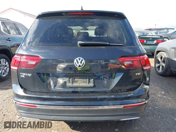 2018 Volkswagen Tiguan SEL Premium with VIN 3VV5B7AX8JM073475, listed as a IAAI auction lot 41816194 with 65,838 mi miles and . Bid and sale history available at DreamBid. Image 16.