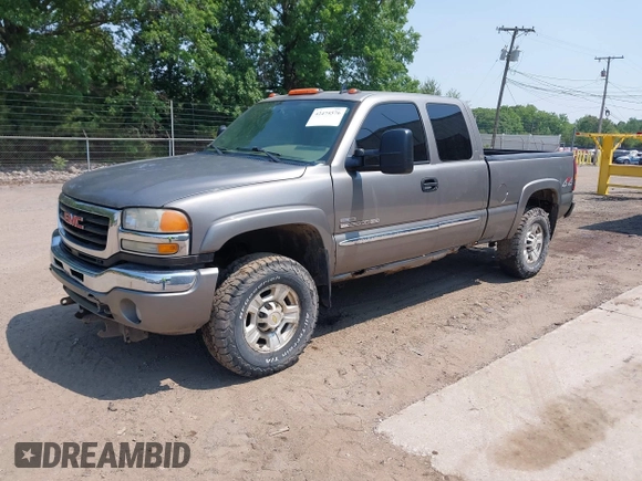 2007 GMC Sierra 2500HD SLE1 z VIN 1GTHK29D77E161912, wystawiony jako IAAI lot #42474576 z przebiegiem Nie podano mil oraz . Historia ofert i sprzedaży dostępna na DreamBid. Obrazek 17.