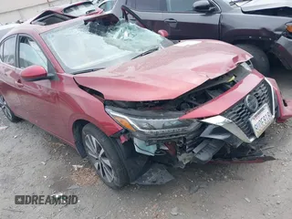 2020 Nissan Sentra SV z VIN 3N1AB8CV6LY219529, wystawiony jako IAAI lot #42045715 z przebiegiem 80 531 mil mil oraz . Historia ofert i sprzedaży dostępna na DreamBid. Obrazek 1.