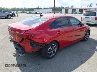 2019 Kia Forte LXS z VIN 3KPF24AD9KE014180, wystawiony jako IAAI lot #42093829 z przebiegiem 67 402 mil mil oraz . Historia ofert i sprzedaży dostępna na DreamBid. Obrazek 4.