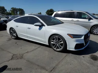 2020 Audi A7 Premium Plus with VIN WAUU2AF2XLN003678, listed as a Copart auction lot 67271893 with 33,856 mi miles. Bid and sale history available at carsss.com. Image 4.