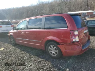 2009 Chrysler Town & Country Touring with VIN 2A8HR54149R568014, listed as a Copart auction lot 43071345 with 143,541 mi miles and Salvage Title. Bid and sale history available at DreamBid. Image 2.