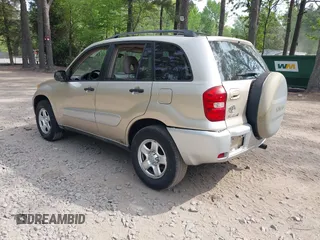 2005 Toyota RAV4 with VIN JTEGD20V950063045, listed as a IAAI auction lot 42088784 with 1 mi miles. Bid and sale history available at carsss.com. Image 3.