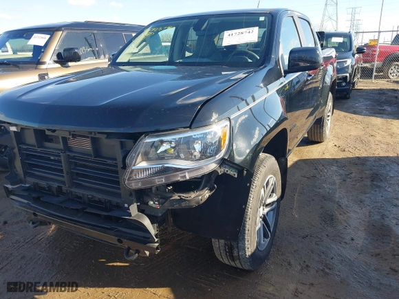 2021 Chevrolet Colorado 4WD Work Truck with VIN 1GCGTBEN7M1201304, listed as a IAAI auction lot 41728742 with 30,703 mi miles. Bid and sale history available at carsss.com. Image 2.