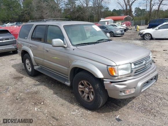 2002 Toyota 4Runner Limited with VIN JT3GN87R520229610, listed as a IAAI auction lot 41806628 with 338,035 mi miles. Bid and sale history available at carsss.com. Image 1.