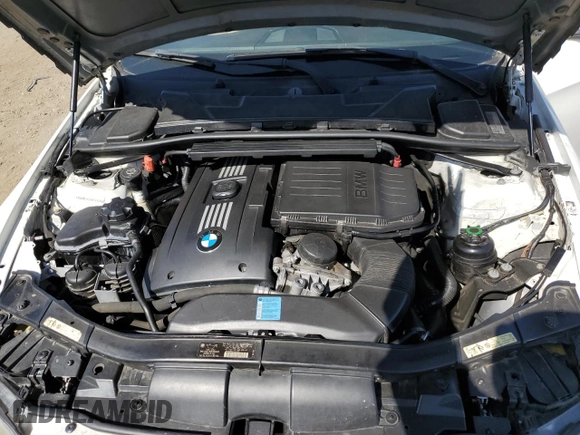 2010 BMW 3 Series 335i with VIN WBAWL7C5XAP476117, listed as a Copart auction lot 61328335 with 142,700 mi miles and Salvage title. Bid and sale history available at DreamBid. Image 11.
