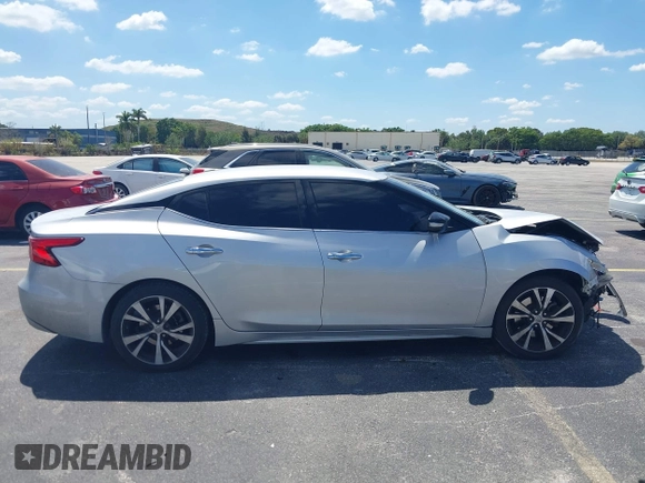 2018 Nissan Maxima SL z VIN 1N4AA6AP5JC384508, wystawiony jako IAAI lot #41832660 z przebiegiem 141 948 mil mil oraz . Historia ofert i sprzedaży dostępna na DreamBid. Obrazek 12.