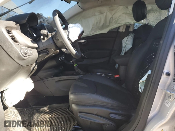 2022 FIAT 500X Trekking with VIN ZFBNF3B18NP980302, listed as a Copart auction lot 43127195 with 27,473 mi miles and Salvage title. Bid and sale history available at DreamBid. Image 7.