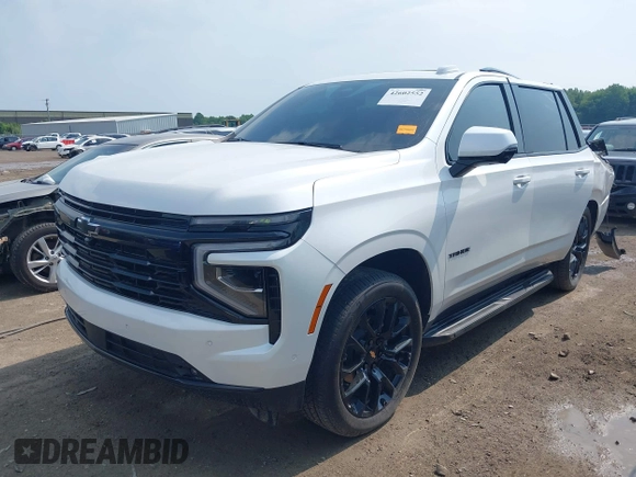 2025 Chevrolet Tahoe z VIN 1GNS6RRD7SR121714, wystawiony jako IAAI lot #42602552 z przebiegiem 9 824 mil mil oraz . Historia ofert i sprzedaży dostępna na DreamBid. Obrazek 17.