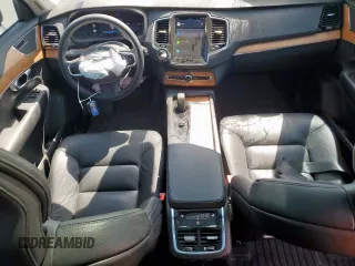 2023 Volvo XC90 with VIN YV4H60CW5P1950440, listed as a Copart auction lot 50831685 with 25,524 mi miles and Salvage Title. Bid and sale history available at DreamBid. Image 8.