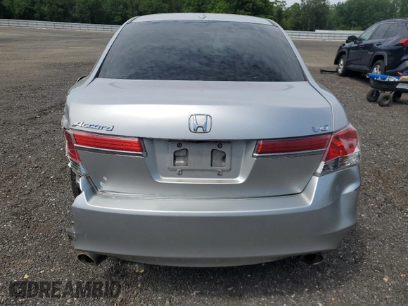 2011 Honda Accord EX-L z VIN 1HGCP3F86BA012529, wystawiony jako Copart lot #57605635 z przebiegiem 176 186 mil mil oraz Szkoda całkowita • Salvage title. Historia ofert i sprzedaży dostępna na DreamBid. Obrazek 6.