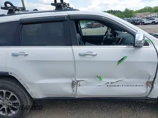 2016 Jeep Grand Cherokee Limited with VIN 1C4RJFBGXGC321747, listed as a IAAI auction lot 42150646 with 125,615 mi miles and . Bid and sale history available at DreamBid. Image 13.