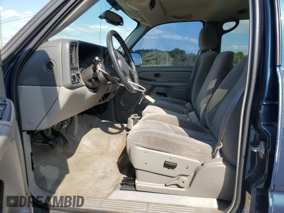 2006 Chevrolet Suburban LS with VIN 1GNEC16Z66J130836, listed as a Copart auction lot 68328214 with 132,782 mi miles and Salvage Title. Bid and sale history available at carsss.com. Image 7.