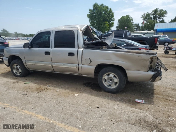 2006 Chevrolet Silverado 1500 LT1 with VIN 2GCEC13T461222966, listed as a Copart auction lot 62889144 with 124,287 mi miles and Salvage Title. Bid and sale history available at carsss.com. Image 2.