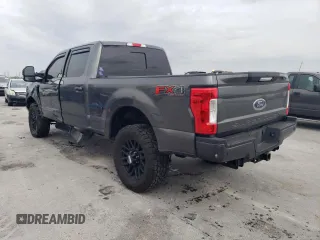 2019 Ford F-250 XL с VIN 1FT7W2B64KEE81564, выставлен на аукционе Copart как лот 44726064 с пробегом 58 233 миль миль и Списание • Salvage title. История ставок и продаж доступна на DreamBid. Изображение 2.