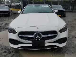2025 Mercedes-Benz C 300 z VIN W1KAF4HB3SR254984, wystawiony jako Copart lot #57838265 z przebiegiem 3 014 mil mil oraz Czysty tytuł • Clean title. Historia ofert i sprzedaży dostępna na DreamBid. Obrazek 5.