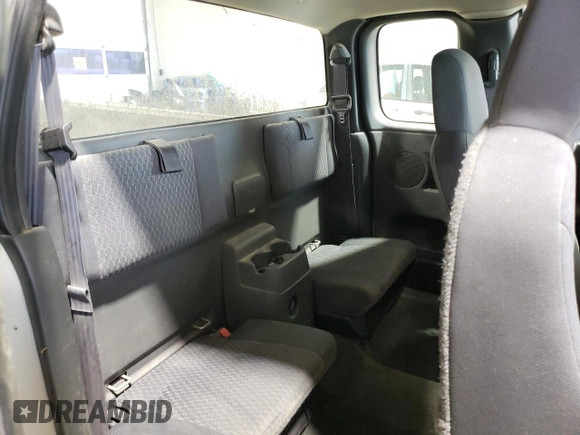 2006 Chevrolet Colorado 1LT with VIN 1GCDT196268307279, listed as a Copart auction lot 50235275 with 176,549 mi miles and Clean title. Bid and sale history available at DreamBid. Image 10.
