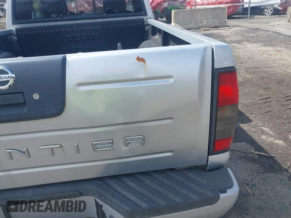 2002 Nissan Frontier XE с VIN 1N6DD26S52C328104, выставлен на аукционе IAAI как лот 41900063 с пробегом 199 436 миль миль и . История ставок и продаж доступна на DreamBid. Изображение 6.