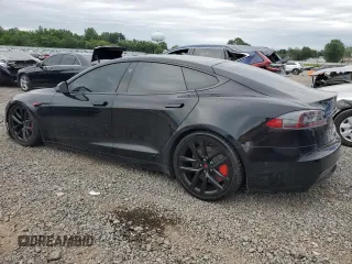 2022 Tesla Model S с VIN 5YJSA1E59NF471038, выставлен на аукционе Copart как лот 62594275 с пробегом 65 170 миль миль и Чистый • Clean title. История ставок и продаж доступна на DreamBid. Изображение 2.
