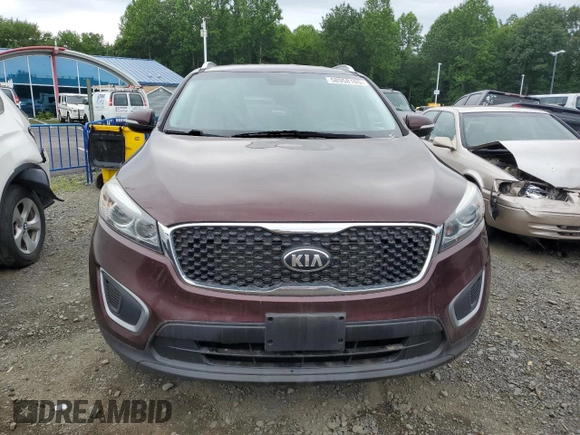 2017 Kia Sorento LX with VIN 5XYPGDA32HG261498, listed as a Copart auction lot 58958185 with 129,744 mi miles and Clean title. Bid and sale history available at DreamBid. Image 5.